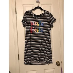 Tart XL sleep shirt gown NWT